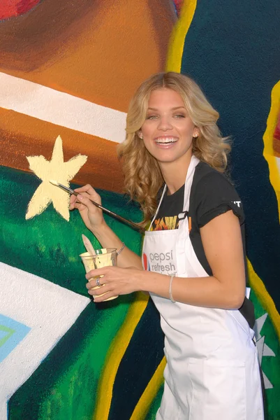 AnnaLynne Mccord — Foto de Stock