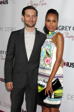 Tobey Maguire, Kerri Washington