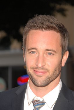 Alex O'Loughlin