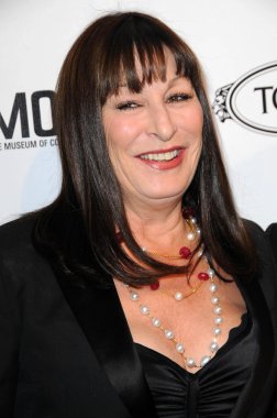 Anjelica Huston