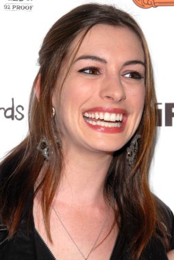 Anne Hathaway