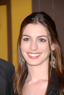 Anne Hathaway