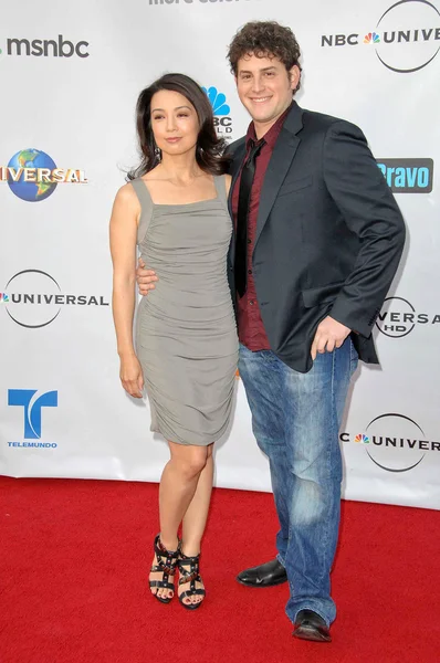 Ming-Na and David Blue at The Cable Show 2010: An Evening With NBC Universal, Universal Studios, Universal City, CA. 05-12-10 — ストック写真