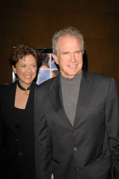 Annette bening och warren beatty — Stockfoto