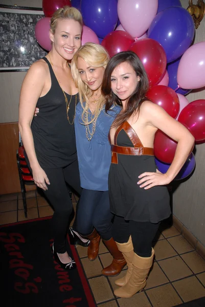 Brianne Davis, Jennifer Blanc-Biehn and Danielle Harris — Stock Photo, Image