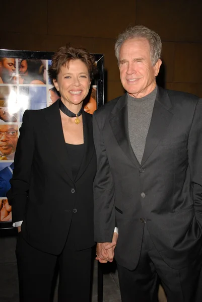 Annette bening och warren beatty — Stockfoto