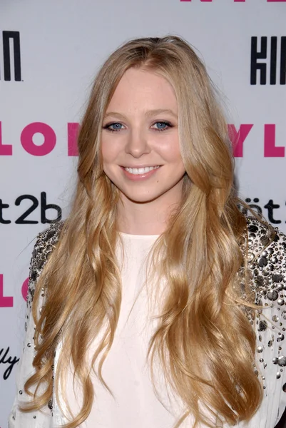 Portia Doubleday at the NYLON Magazine's May Issue Young Hollywood Launch Party, Roosevelt Hotel, Hollywood, CA. 05-12-10 — Stock Photo, Image