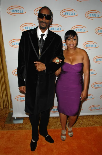 Snoop Dogg con moglie Shante Broadus — Foto Stock