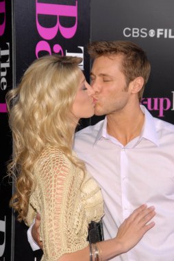 Viyana Girardi'yi ve jake mı