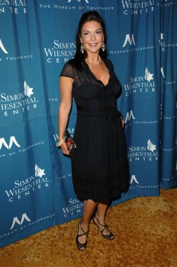 Laura Harring