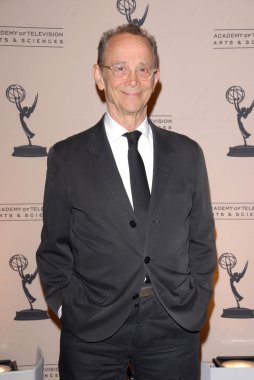 Joel Grey