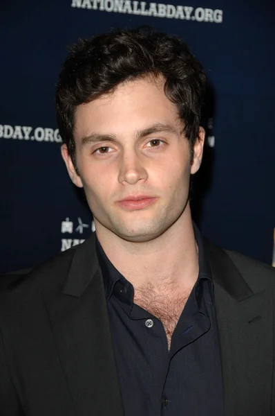 Penn Badgley — Stockfoto