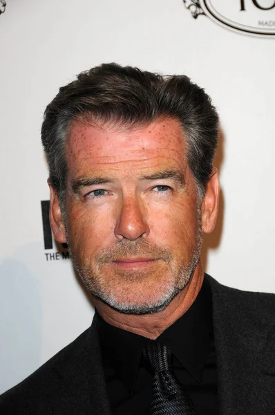 Pierce Brosnan at the Tod — Stock Photo, Image