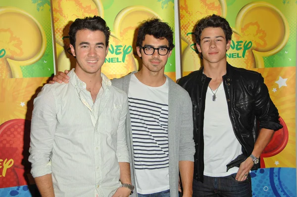 Kevin Jonas, Joe Jonas e Nick Jonas al Disney ABC Television Group Summer Press Junket, ABC Studios, Burbank, CA. 05-15-10 — Foto Stock