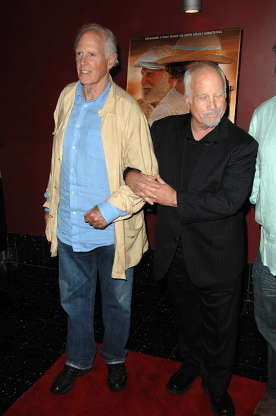ブルース ・ ダーンとリチャード ・ ドレイファス"lightkeepers"ロサンゼルス初演、シネラマドームシアター、ハリウッド、ca. 10/05/04 — ストック写真