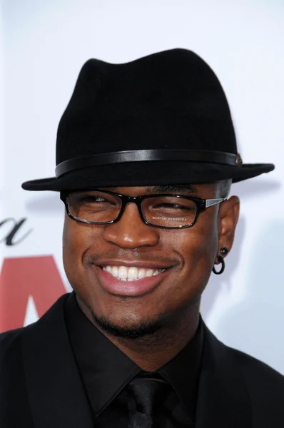 Ne-Yo at the "Death at a Funeral" World Premiere, Arclight, Hollywood, CA. 04-12-10 — Stock Photo, Image