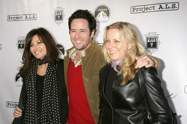 Gina Gershon and Rob Morrow — Stock Photo, Image