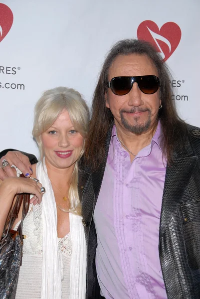 Ace Frehley no 6th Annual Musicares MAP Fund Bevefit Concert celebrando mulheres em recuperação, Club Nokia, Los Angeles, CA. 05-07-10 — Fotografia de Stock