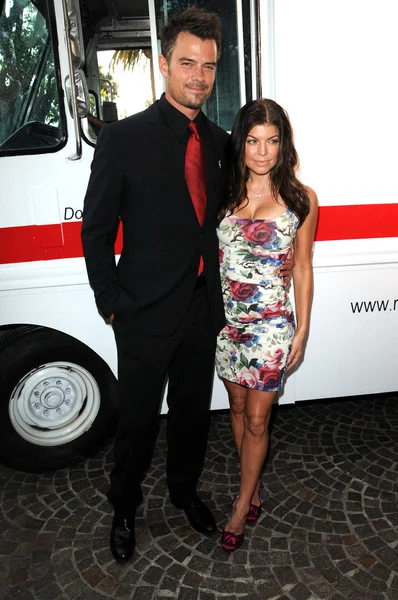 Josh Duhamel and Stacy Ferguson — Stock Photo, Image