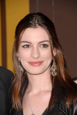 Anne Hathaway