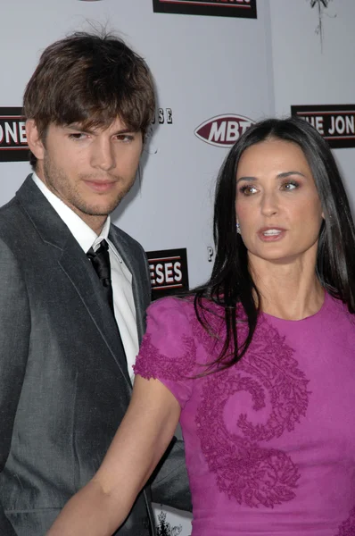 Ashton kutcher och demi moore — Stockfoto