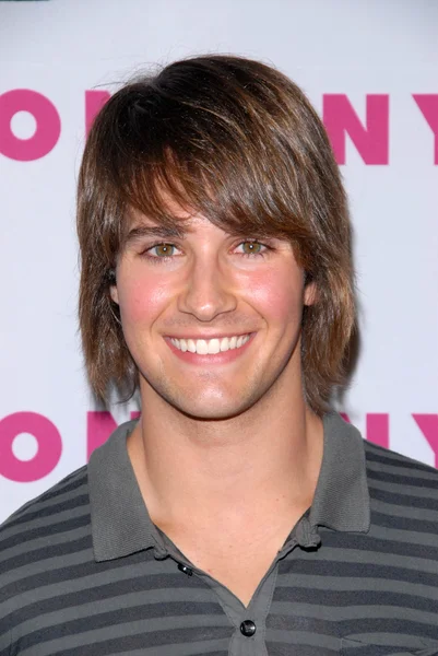 James Maslow al NYLON Magazine May Issue Young Hollywood Launch Party, Roosevelt Hotel, Hollywood, CA. 05-12-10 — Foto Stock
