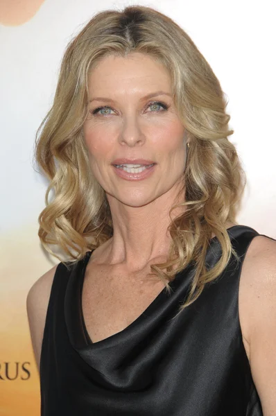 Kate Vernon no The Last Song World Premiere. Arclight, Hollywood, CA. 03-25-10 — Fotografia de Stock