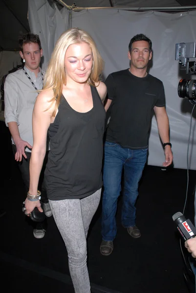 Leann Rimes y Eddie Cibrian —  Fotos de Stock