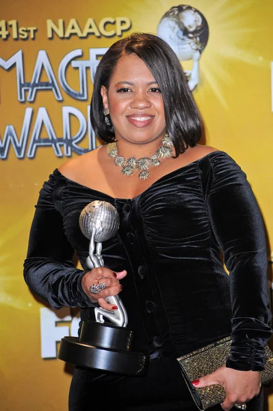 Chandra Wilson en los 41st NAACP Image Awards - Sala de Prensa, Shrine Auditorium, Los Angeles, CA. 02-26-2010 —  Fotos de Stock