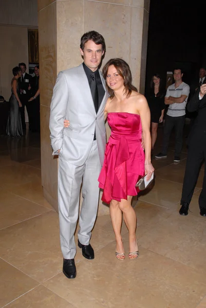 Mary Lynn Rajskub e Matthew Rolph no 60th Annual ACE Eddie Awards, Beverly Hilton Hotel, Beverly Hills, CA. 02-14-10 — Fotografia de Stock