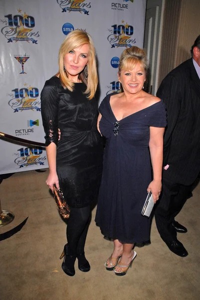 Cherish Lee and Charlene Tilton — Stock Photo, Image