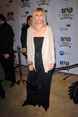Sally Kellerman