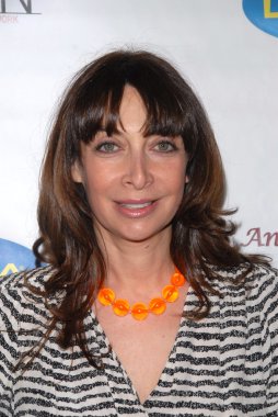 Illeana Douglas