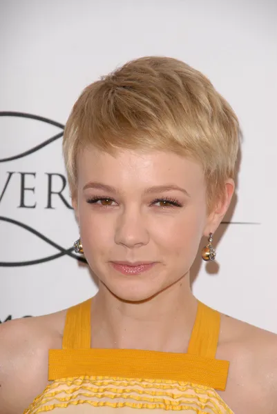 Carey mulligan på everlon diamond Knut kollektionen hedrar carey mulligan, chateau marmont, los angeles, ca. 03-05-10 — Stockfoto