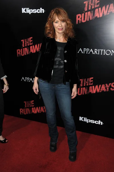 Nancy Wilson at "The Runaways" Los Angeles Premiere, Cinerama Dome, Hollywood, CA. 03-11-10 — Stock Photo, Image