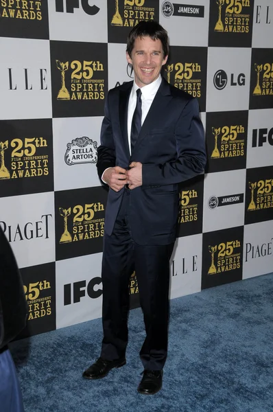 Ethan Hawke at the 25th Film Independent Spirit Awards, Nokia Theatre L.A. Live, Los Angeles, CA. 03-06-10 — 스톡 사진