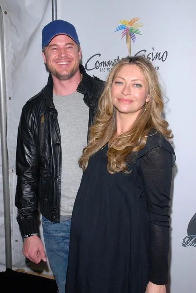 Eric Dane and Rebecca Gayheart at the World Poker Tour Celebrity Invitational Tournament, Commerce Casino, Commerce, CA. 02-20-10 — Stock fotografie