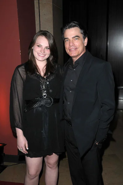 Peter Gallagher and Daughter Kathryn at the 18th Annual "A Night at Sardi's" benefitting the Alzheimer's Association, Beverly Hilton, Beverly Hills, CA. 03-18-10 — Stock Photo, Image