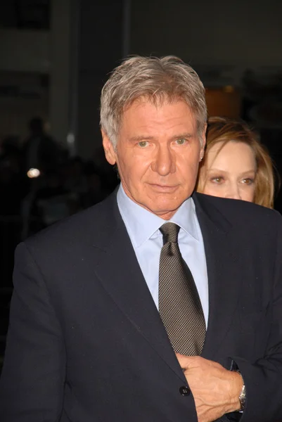 Harrison Ford alla "Extraordinary Measures" Los Angeles Premiere, Chinese Theater, Hollywood, CA. 01-19-10 — Foto Stock