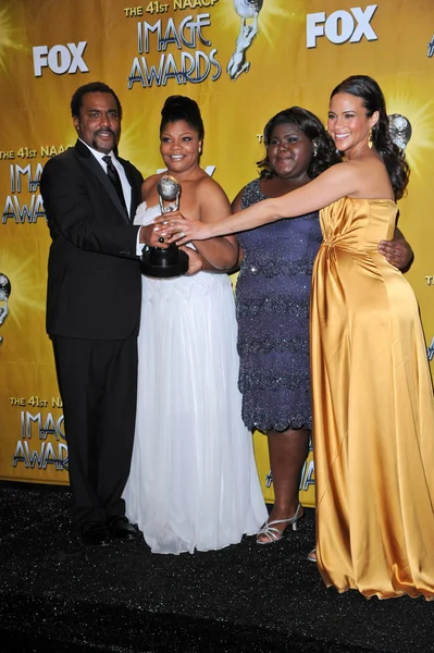 Lee Daniels, Mo'Nique, Gabourey Sidibe i Paula Patton 41st Naacp Image Awards - Press Room, Sanktuarium Auditorium, Los Angeles, Ca. 02-26-2010 — Zdjęcie stockowe