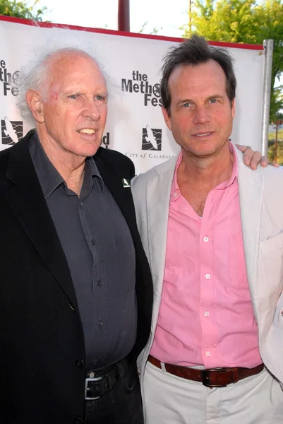 Bruce Dern e Bill Paxton no Methodfast Lifetime Achievement Award, Regency Theaters, Agoura Hills, CA. 03-28-10 — Fotografia de Stock