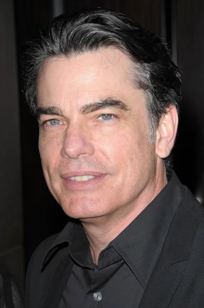 Peter Gallagher at the 18th Annual "A Night at Sardi's" benefitting the Alzheimer's Association, Beverly Hilton, Beverly Hills, CA. 03-18-10 — Stock Photo, Image