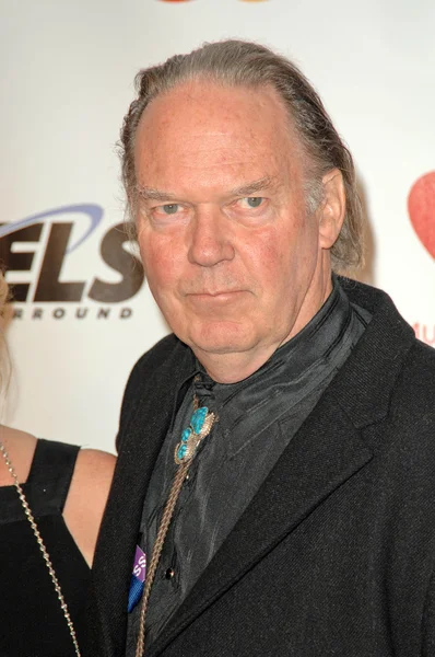 Neil Young en el 2010 MusiCares Persona del Año Homenaje a Neil Young, Los Angeles Convention Center, Los Angeles, CA. 01-29-10 — Foto de Stock