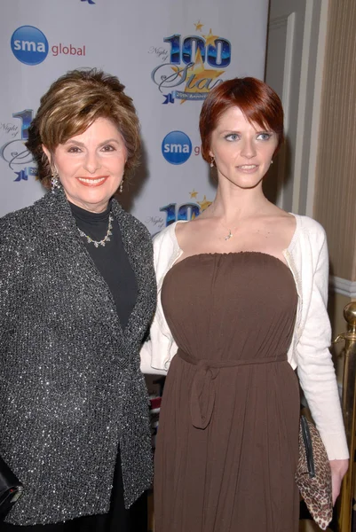 Gloria allred och joslyn james — Stockfoto