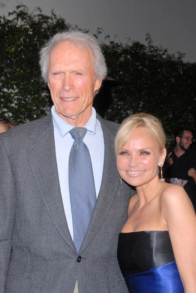 Clint Eastwood and Kristin Chenoweth — Stockfoto