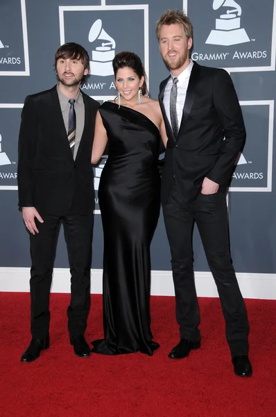 Lady Antebellum at the 52nd Annual Grammy Awards - Arrivals, Staples Center, Los Angeles, CA. 01-31-10 — 图库照片