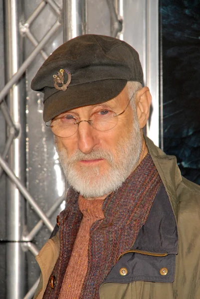 James Cromwell "Legion" dünya prömiyeri, Cinerama kubbesi, Hollywood, Ca. 01-21-10 — Stok fotoğraf