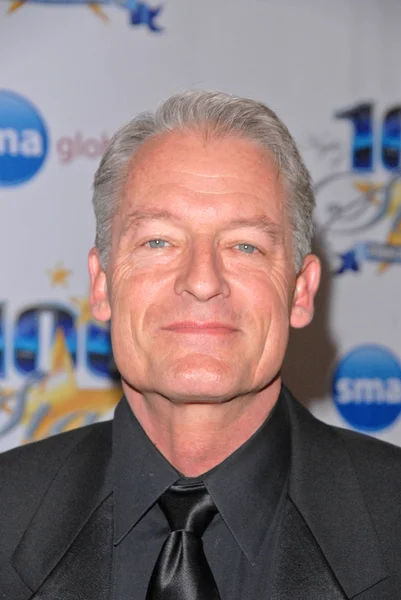 Perry King at the 2010 Night of 100 Stars Oscar Viewing Party, Beverly Hills Hotel, Beverly Hills, CA. 03-07-10 — Stock Photo, Image