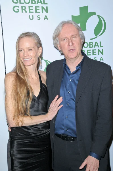 Suzy Amis, James Cameron — Foto de Stock