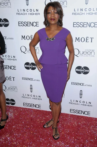 Alfre woodard 3 yıllık özü siyah kadın hollywood öğle yemeğinde, beverly hills hotel, beverly hills, ca. 03-04-10 — Stok fotoğraf